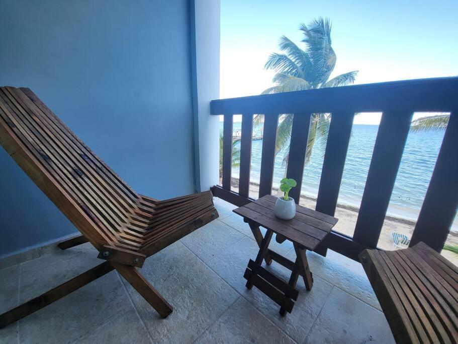 2 Rooms Apartment With Private Beach In Puerto Juarez Cancún Buitenkant foto